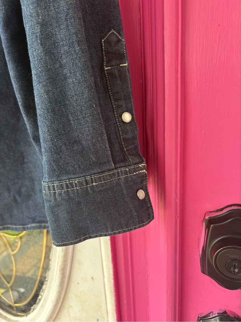 Levi's Dark Blue Denim Button-Down Shirt - Picture 8 of 9
